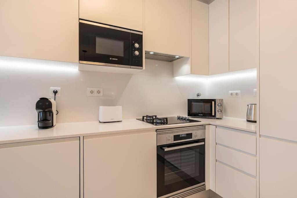 Campolide Lovely 2 Bedroom By Innkeeper Lissabon Buitenkant foto